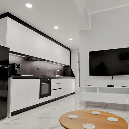 Iphigenia Luxury Flat Apartment