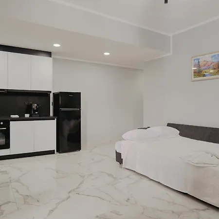 Iphigenia Luxury Flat Apartment
