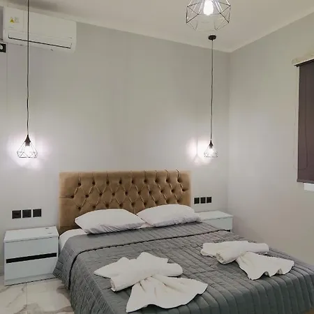 Iphigenia Luxury Flat Апартаменты