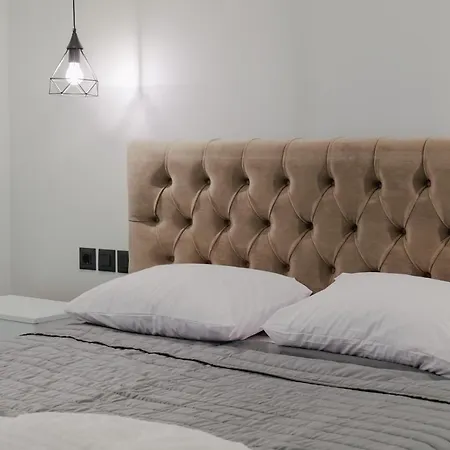 Iphigenia Luxury Flat *