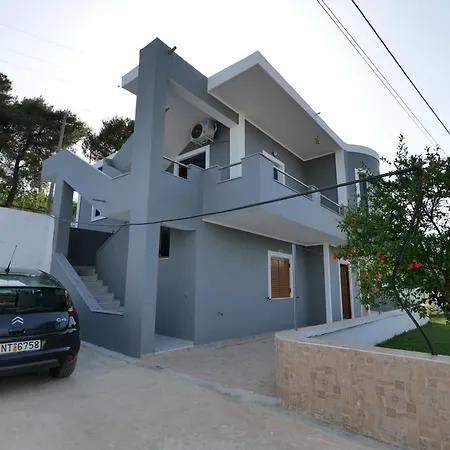 Apartment Iphigenia Luxury Flat