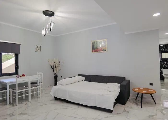Iphigenia Luxury Flat Sarandë